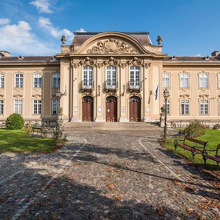 Pegazus Apartman Keszthely Bagian luar foto