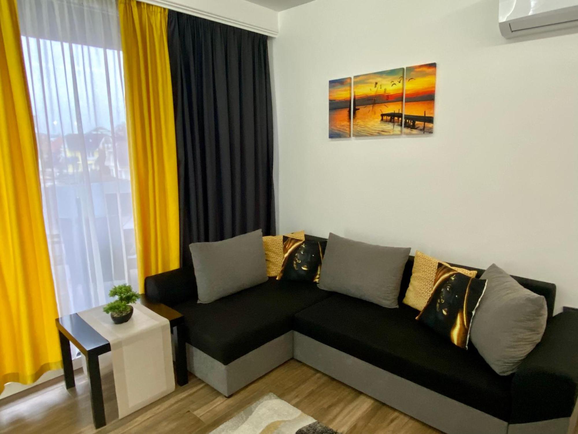 Pegazus Apartman Keszthely Bagian luar foto